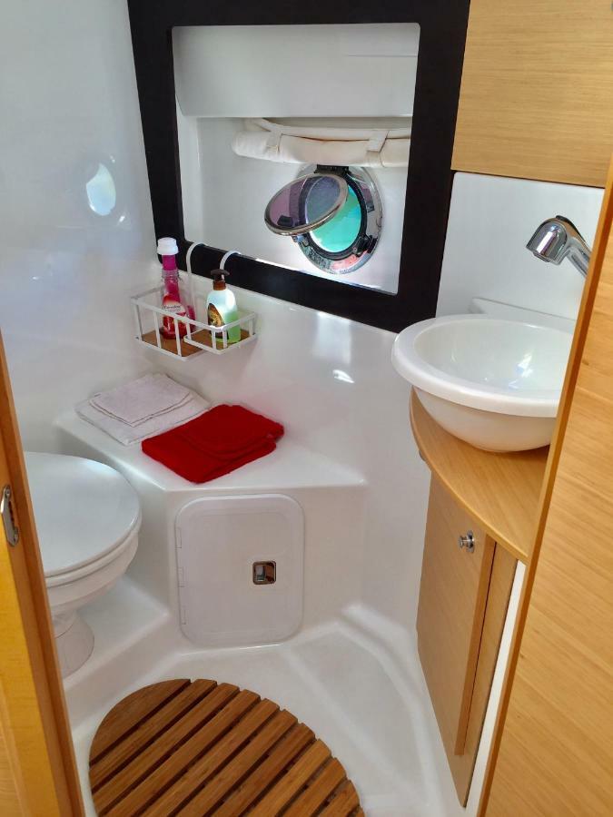 Bateau Haut Standing Privative - Nuit A Quai Port La Rochelle La Rochelle  Dış mekan fotoğraf